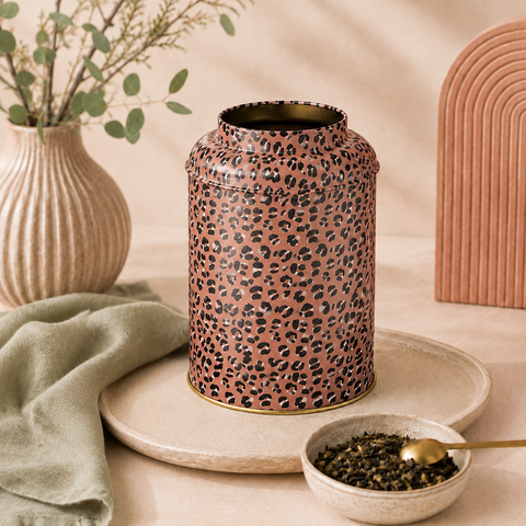 Boîte à Thé Leo Print 150g – Motif Léopard & Double Couvercle